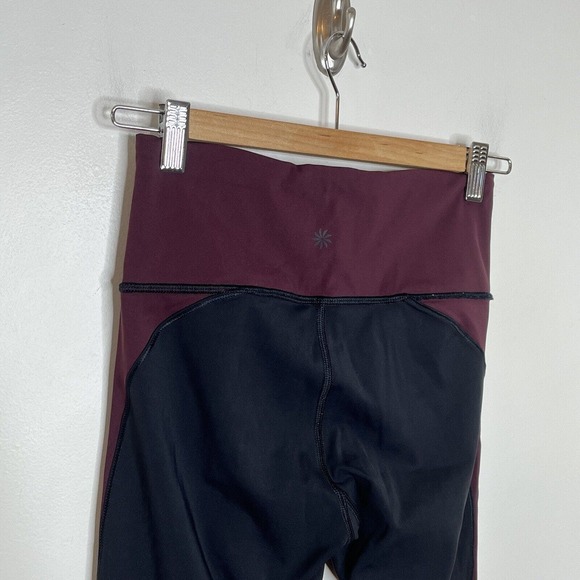 Athleta Crunch 7/8 Tights Burgundy Black Colorblock Womens Size XS Leggings - Picture 6 of 7